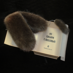 Women's beaver fur mittens
