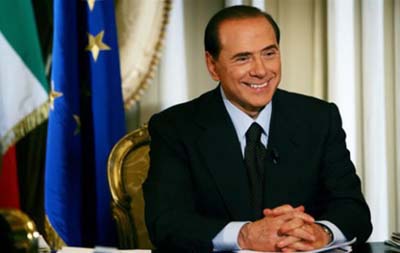 Берлускони будет выполнять общественные работы в доме престарелых